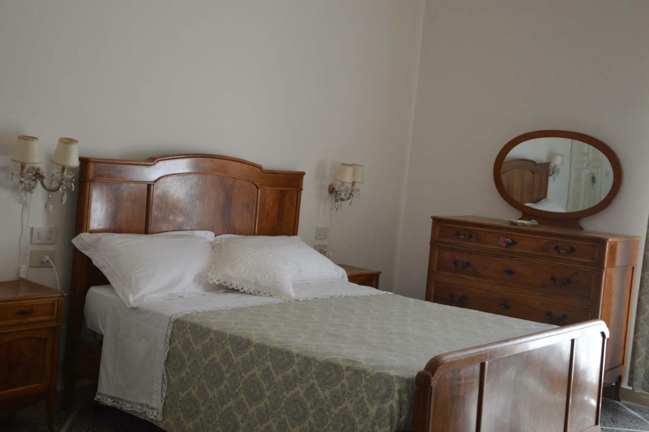 Casa Ciri Bed & Breakfast Foligno Exterior photo